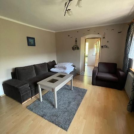 Pod Piekielkiem Apartment Szczytna Exterior photo